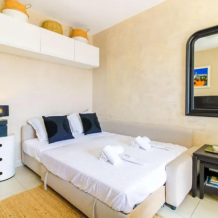 Apartman Select'sohome - Pour 2 Personnes A Deux Pas Du Centre-ville Du Lavandou Avec Parking Prive - Terrazza